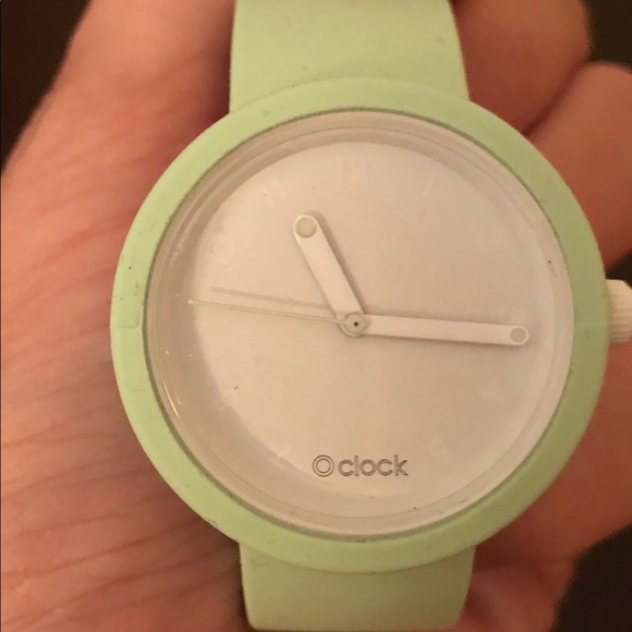 O’clock watch - Picture 2 of 4